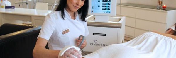 Ismét bikiniformában! Feszesedés és fogyás testkezelésekkel