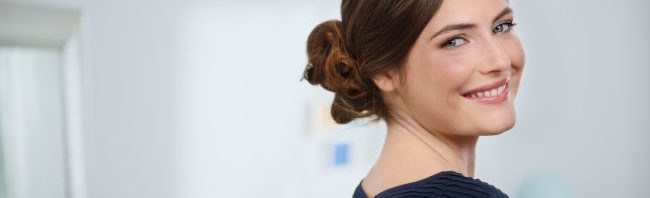 Frizura ötlet: Lezser oldalkonty